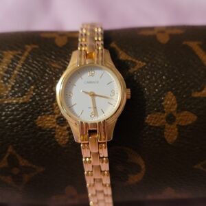 Timex Carriage Women's Watch 24MM Gold Tone Bracelet Band 6" Wrist New‎ Battery